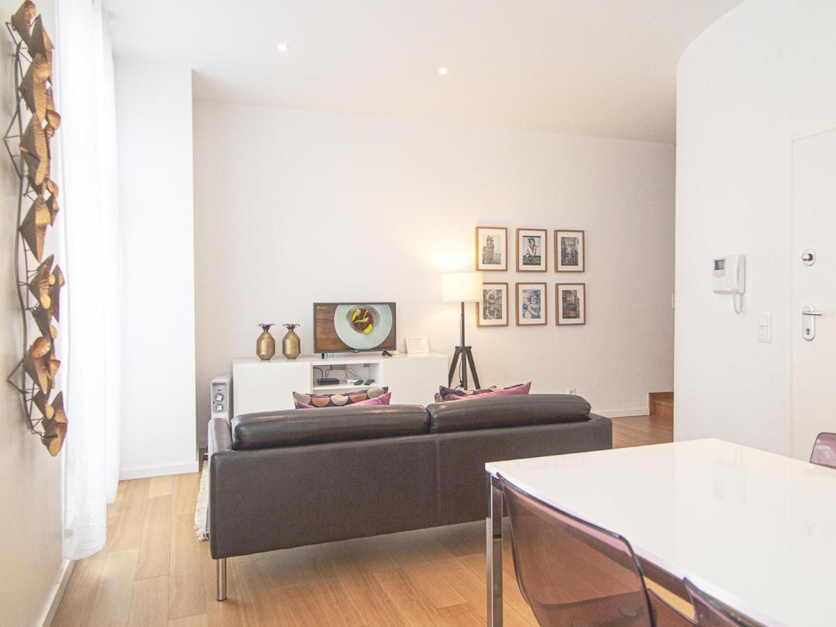 Baixa Chiado 2 Bedroom Duplex Apt With Ac Elevator Lisboa Εξωτερικό φωτογραφία